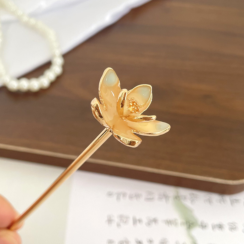 6-gradient yellow-blue flowers