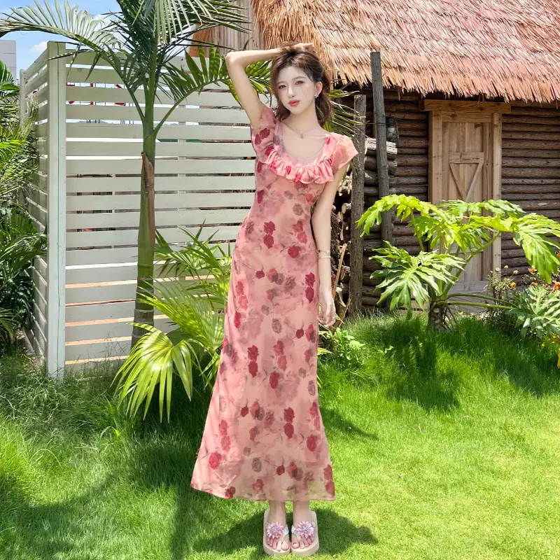 法式茶歇碎花连衣裙女2025夏季新款气质荷叶边收腰显瘦长裙子女装