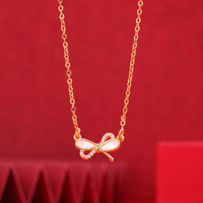 Nuevo ins dulce belleza todo fósforo colgante de imitación de oro collar de circón simple nicho joyería de alto sentido fábrica al por mayor