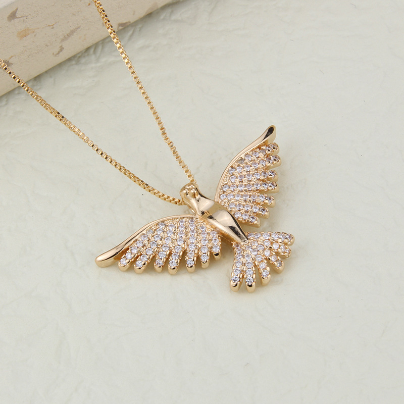 simple animal shape holy bird inlaid zircon pendant copper necklace wholesale