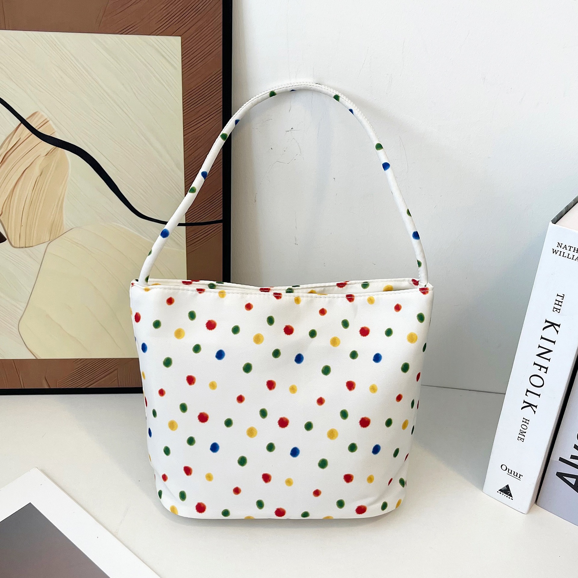 Polka dot style (thick bottom)