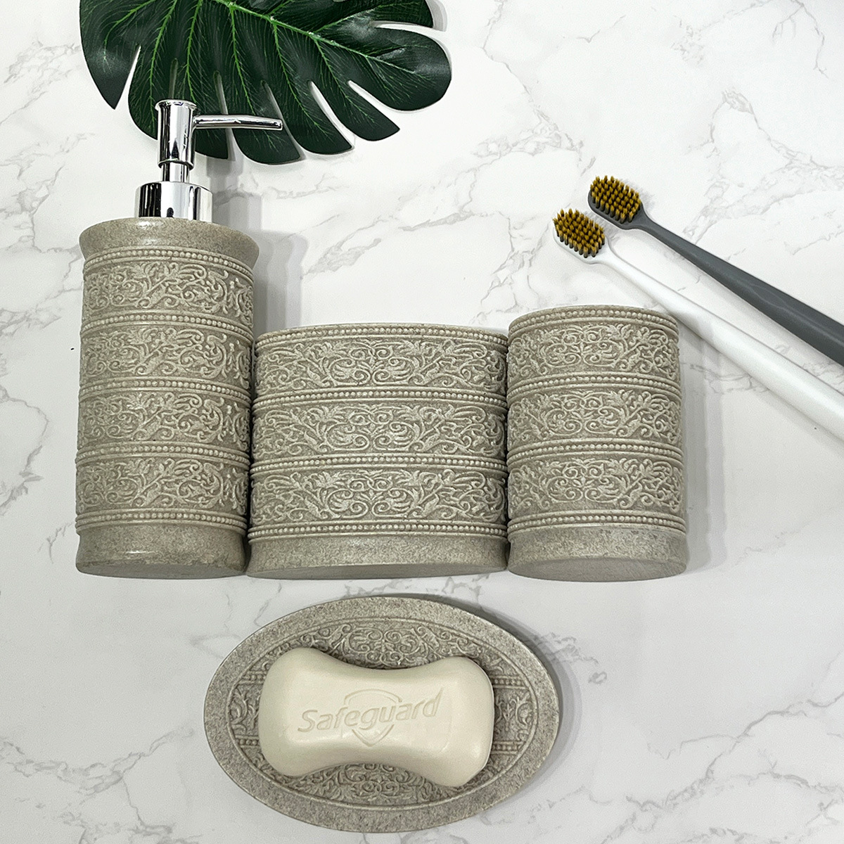 Diseño de piedra arenisca de imitación, baño de arena y grava de resina de cuatro piezas, juego de lavado de baño simple, modelo de hotel, suministros de habitación