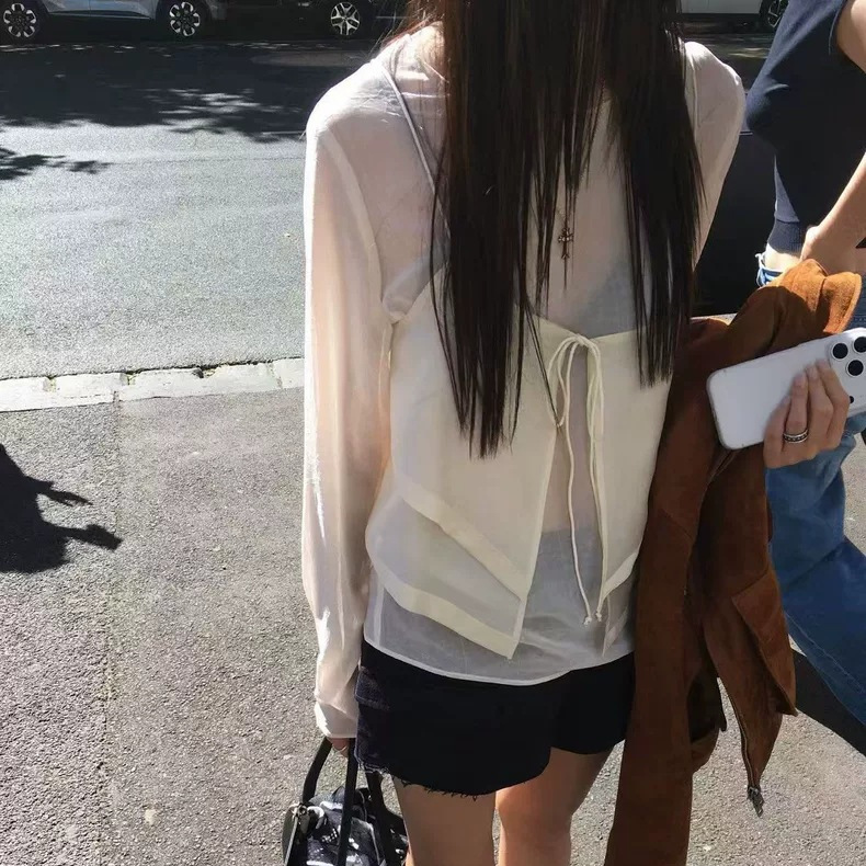 New H2026 Spring Korean Dongdaemun Th*Br*Athe Long-Sleeve Top + Tie-Up Double-Layer Camisole Two-Piece Set New H2026 Spring Korean Dongdaemun Th*Br*Athe Long-Sleeve Top + Tie-Up Double-Layer Camisole Two-Piece Set