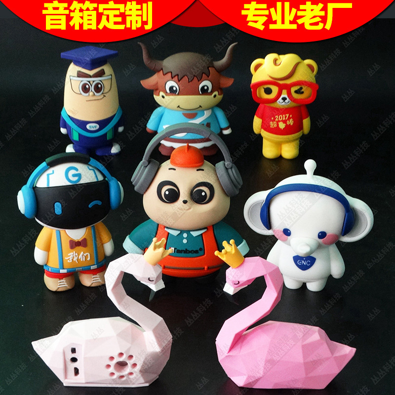 Creative Mini Cartoon Bluetooth Speaker with 3D Astronaut Character Design, Pvc Soft Rubber Wireless Speaker Customization