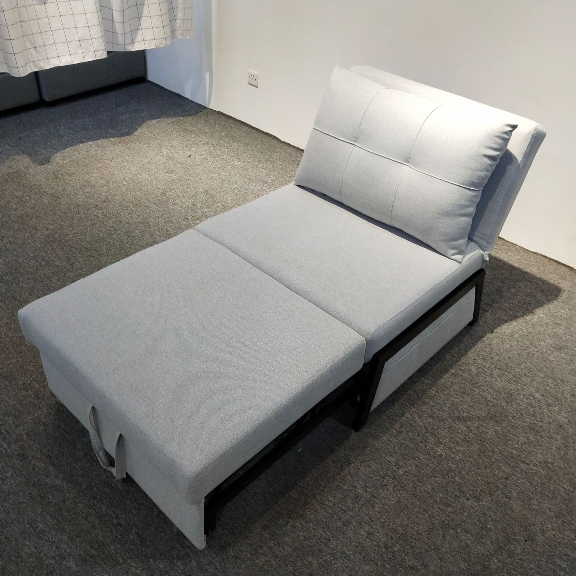 Sofá de tela moderna simple y tecnológica para una sola persona plegable alquiler pequeño tipo de casa sala de estar balcón peinado multifuncional image 1