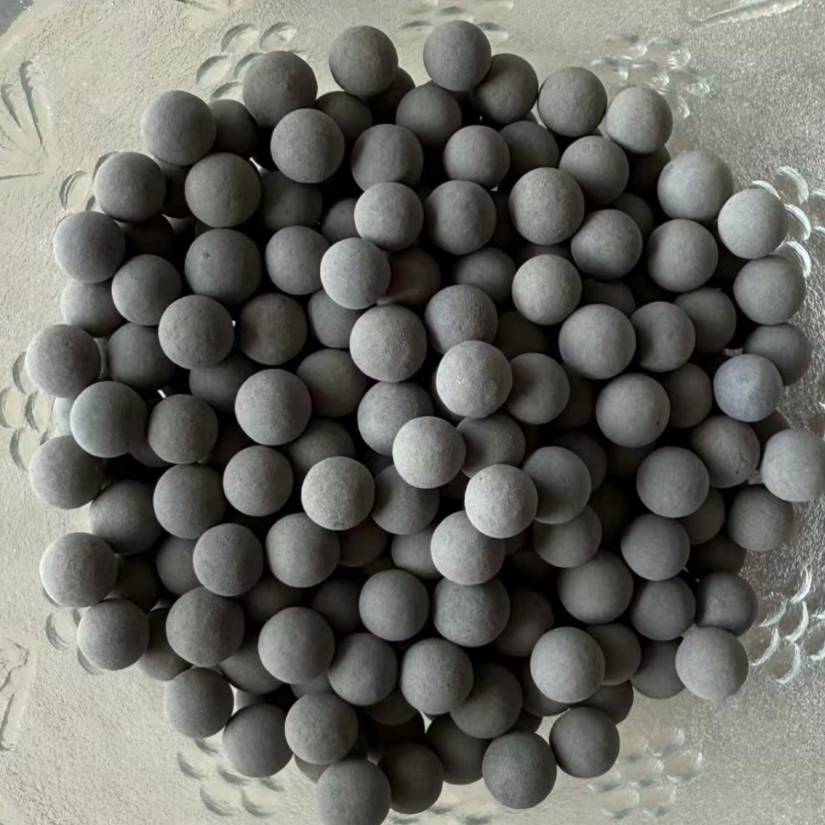 厂家供应电气石球，过滤净水用，填充用，调节水质用