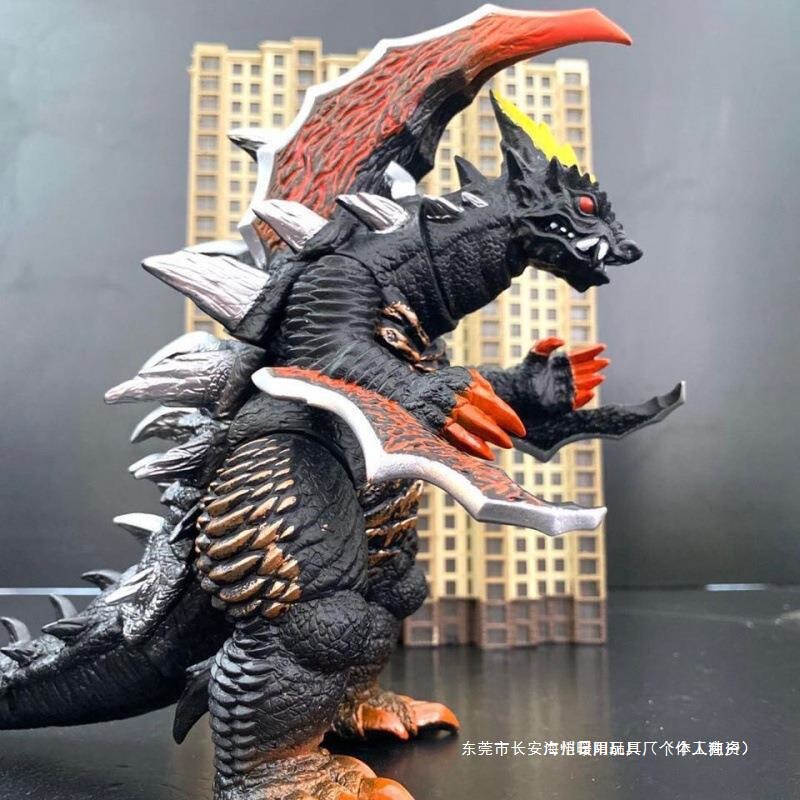 Large Monster Toy Soft Plastic Sword-Wielding Dimaga Dark Sword Dimaga Doll Model 20cm Razor Form