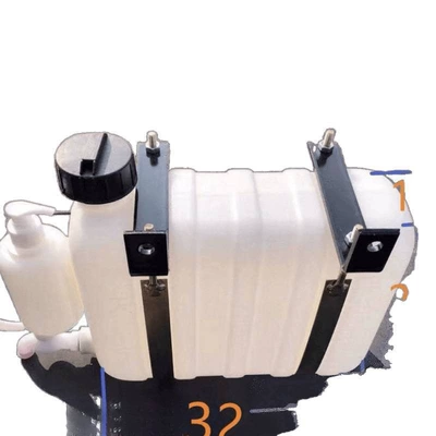 faucet, small truck-mounted hand | Water tank