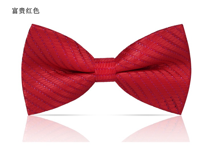 ↤ ↤ ↤ 부귀한 붉은색 보타이