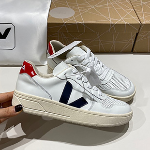 �W��վ2024�¿�V���ļ�С��Ь��H��ϵ����Ƥ͸���\��Ь���e��Ь