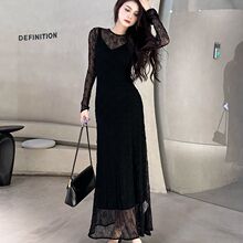 法式复古名媛性感镂空蕾丝连衣裙长袖春秋季气质韩系穿搭辣妹宽松