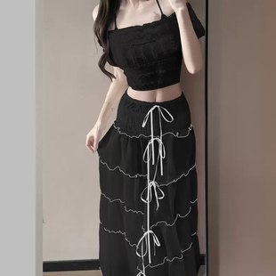 ̩����߅�ȴ���Ů�����Ը�¶��һ�ּ�͸ҕ����ȹӾ��Ů���w�ļ���