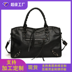 辣妹机车包包女大容量托特包时尚欧美手提通勤包铆钉单肩斜挎包
