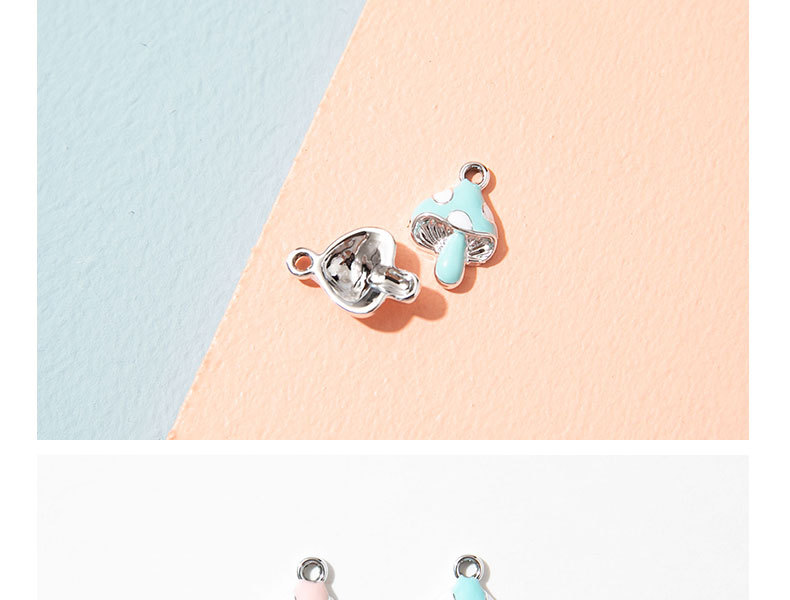 Mushroom Pattern 10 PCS/Package Alloy Mushroom Pendant