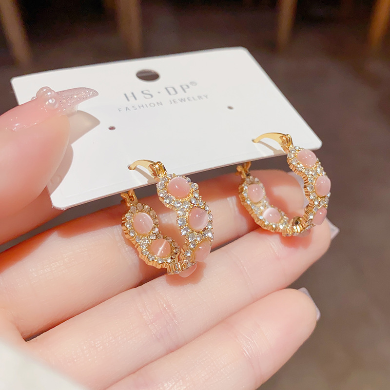 1 Paar Elegant Süss Geometrisch Einfarbig Überzug Kupfer Opal Zirkon 14 Karat Vergoldet Ohrringe display picture 2