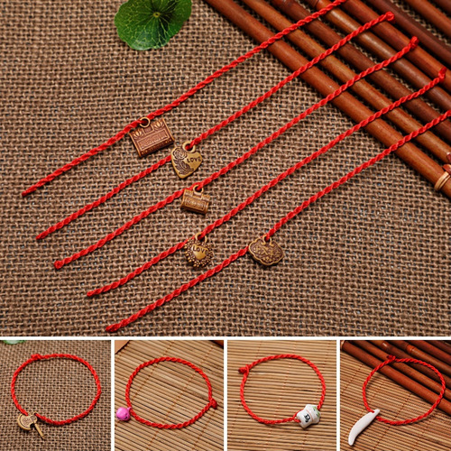 Handmade red cord bracelet with resin imitation wood red cord, small gift for online and offline stores, attracting attention and positive reviews.