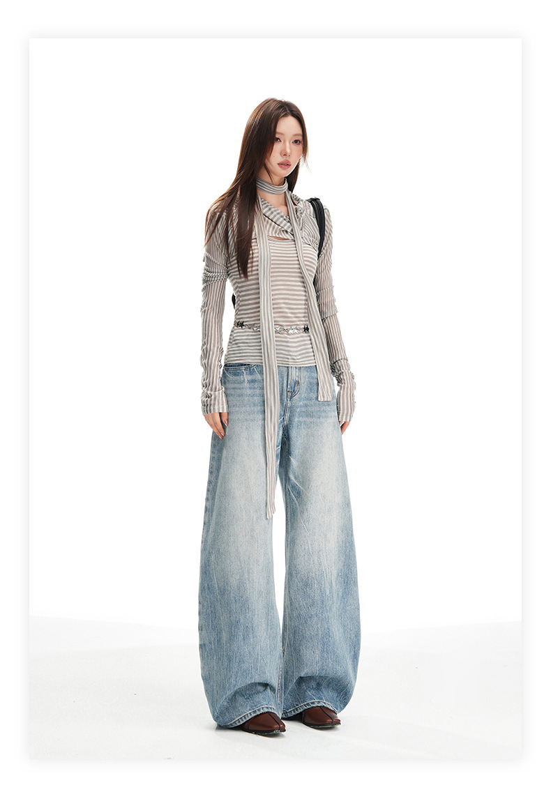 Damjeans med hög midja och raka ben i vintage blå denim_voghion.com