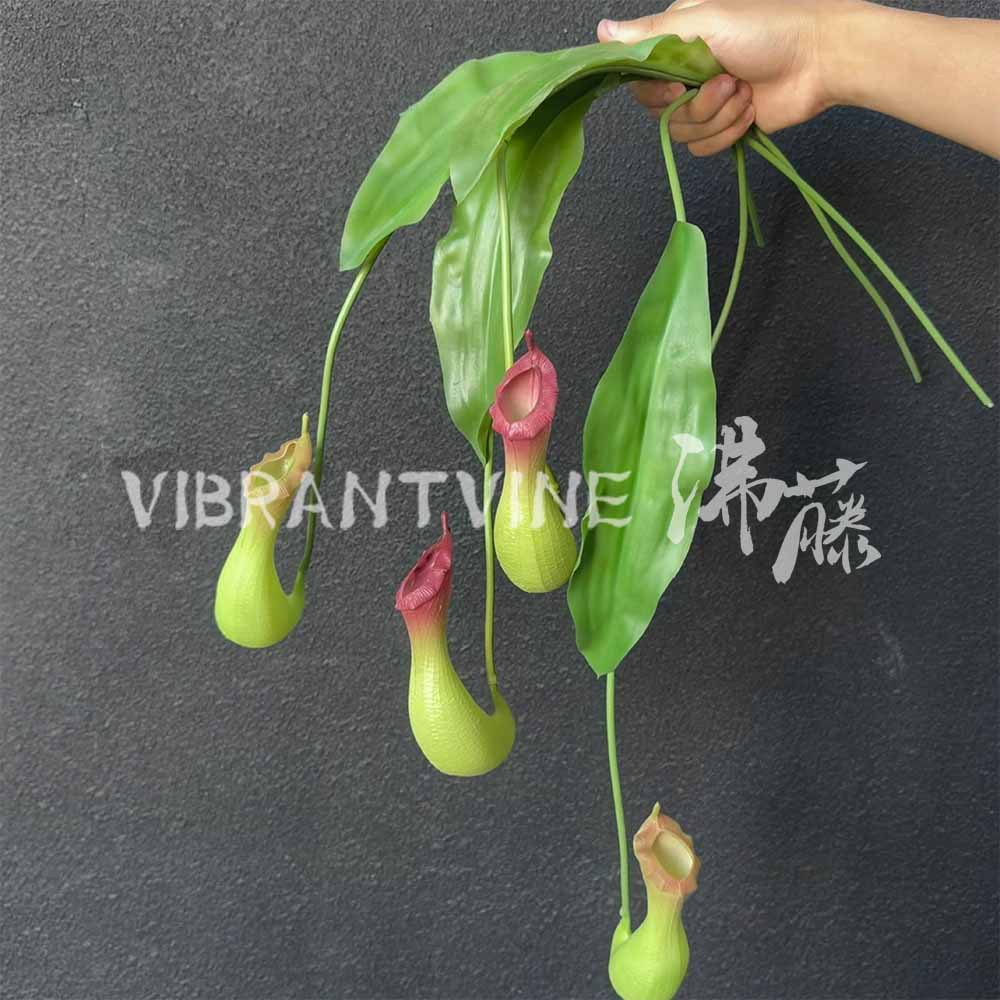 商场吊顶墙壁装饰仿真花垂挂绿植物仿真猪笼草捕蝇草塑料假花插花