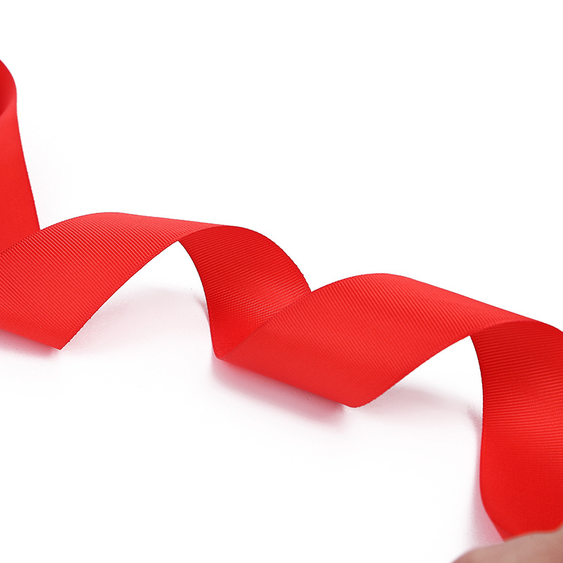 Cinta de hilo rojo directo de fábrica cinta de poliéster cuerda portátil accesorios de ropa cinta de embalaje en la tira de embalaje de borde de stock