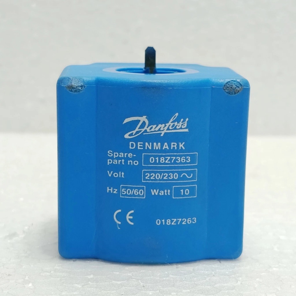 Válvula Solenoide Industrial Danfoss 018Z6826 para Equipos Industriales image 1