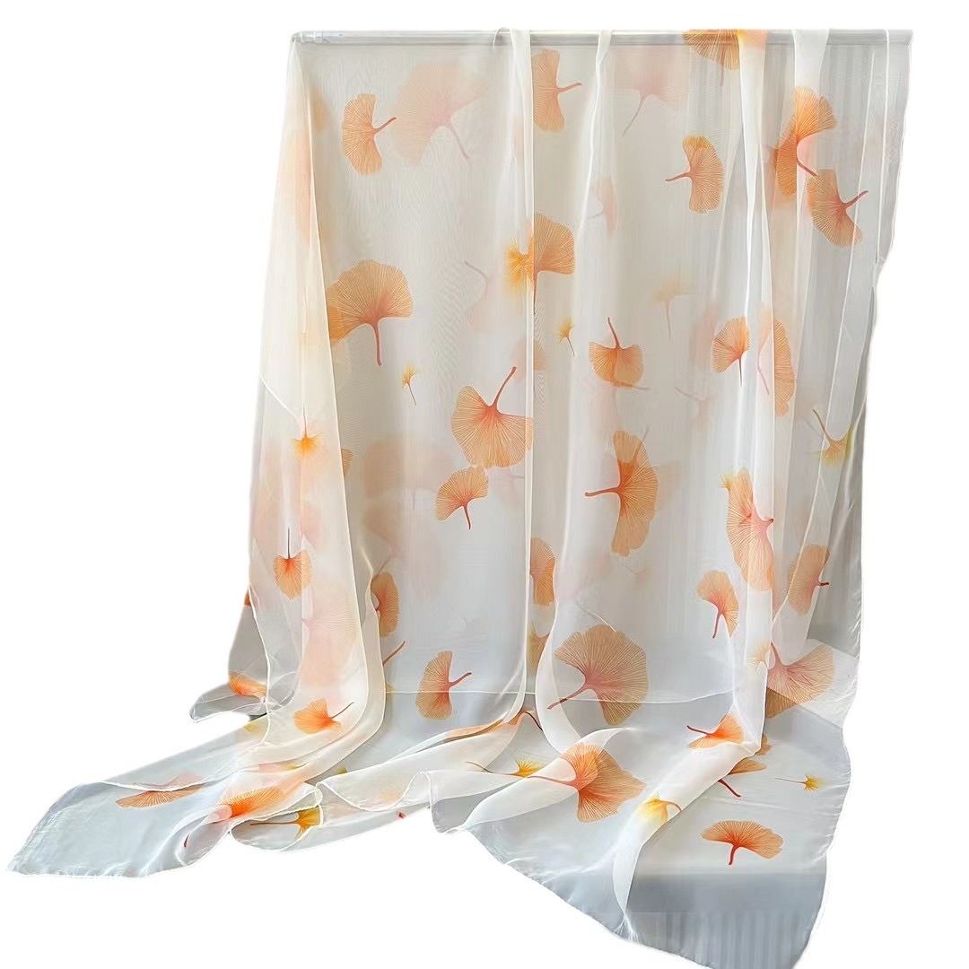 春と秋のシルクスカーフ女性用2026年新作大判ガーゼスカーフ、スタイリッシュでシンプル、多用途、おしゃれな日焼け止めショール、お母さんへのプレゼントに最適。