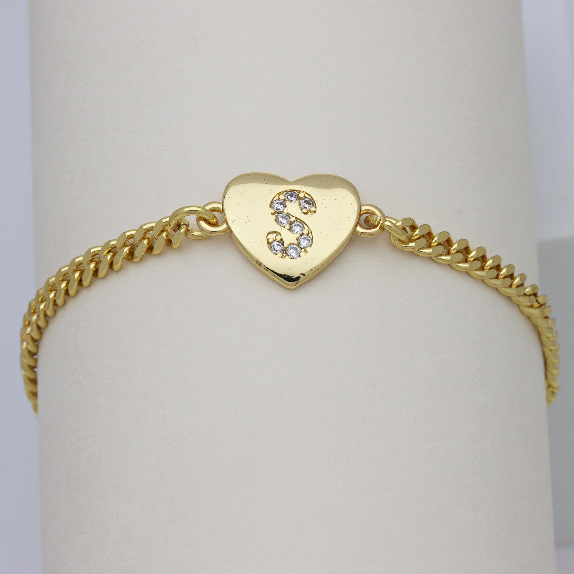 8g Weight Copper Pendant Material Zircon Inlay Material Bracelets Classification Copper Chain Material Cuban Link Chain Curb Chain Chain Type 1 Piece Quantity Holiday, Banquet, Selfie Occasion Copper Material Letter, Heart Shape Pattern All Seasons Season Women's Gender Inlay Design Casual, Elegant, Lady Style Wholesale Jewelry Casual Elegant Lady Letter Heart Shape Copper Zircon Inlay Bracelets Cuban Link Chain Curb Chain 24