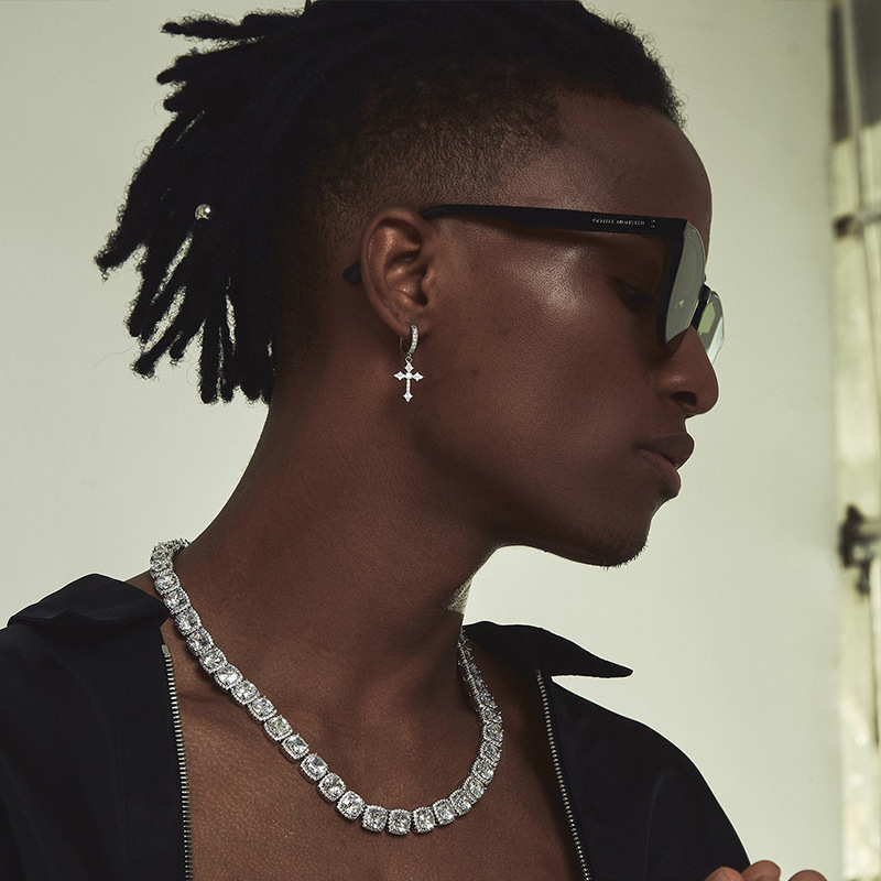 Orecchini a lobo croce in zircone per uomo stile hip-hop moda_voghion.com
