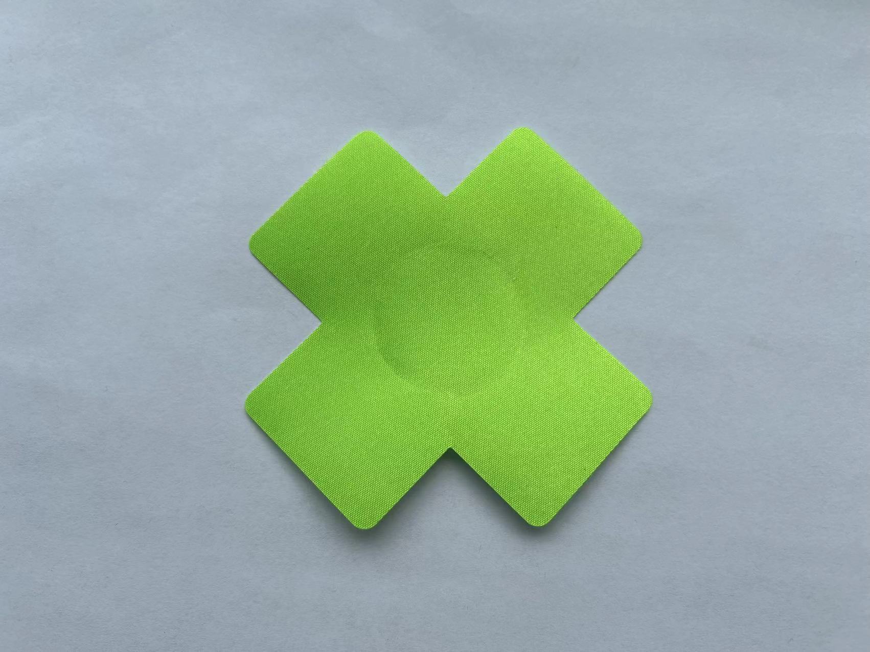 Venta caliente transfronteriza europea y americana sexy impreso mama pegatinas desechables en forma de X pecho Nipe cubre