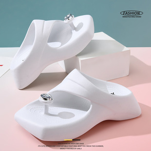 Platform Sandals Women's Summer Height-increasing Flip-flops Clip-on Non-slip Outer Wear Breathable High-end EVA Beach All-match Sandals