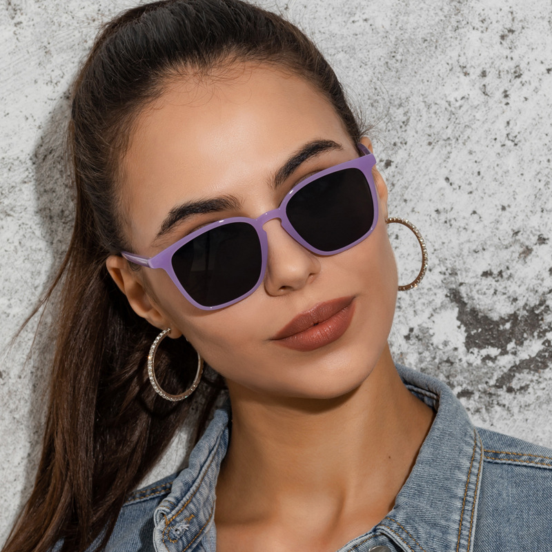 Unisex Gender Elegant Retro Vintage Style UV400 Protection Women's Sunglasses