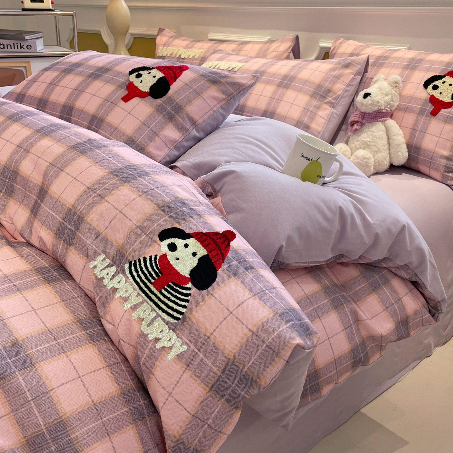 Toallas de algodón bordadas y molidas en la cama de cuatro piezas de algodón puro otoño y invierno cubierta de sopa de cama gruesa clase A nueva ropa de cama