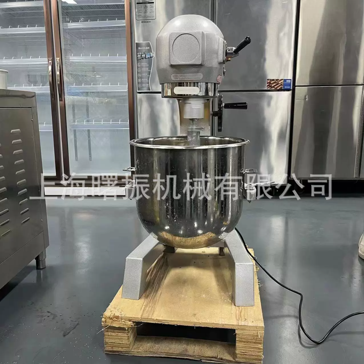 商用大型三合一搅拌机B30L 打蛋机   多功能鲜奶机蛋糕奶油打发机