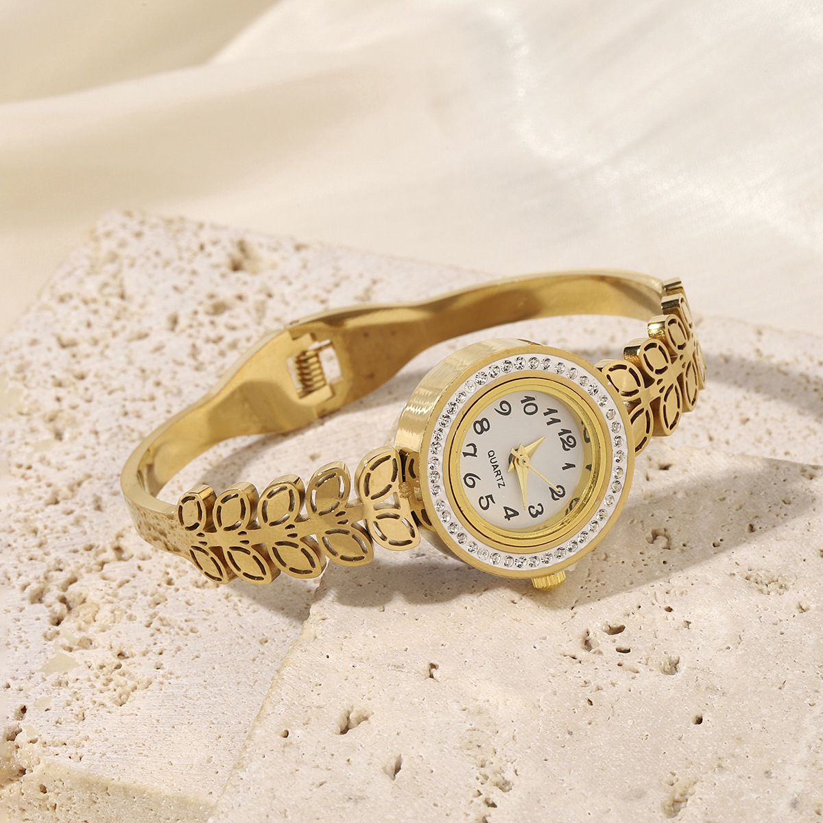 Elegant Style Elegant Solid Color Quartz Women's Watches