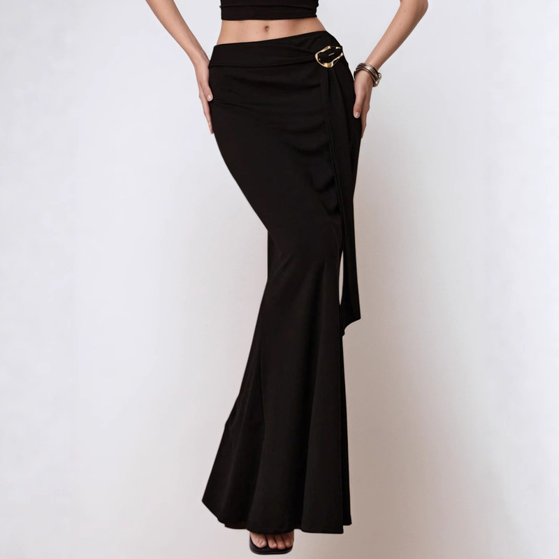 Elegant Black Hip-Hugging Fishtail Skirt for Women 2025 Summer Design Long Skirt Metal Accessories Slim Skirt