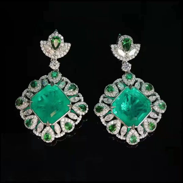 Earrings [One pair of price]