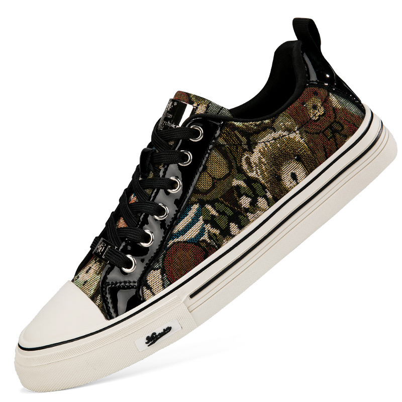 男鞋小熊卡通帆布鞋学生青少年夏季新款透气休闲运动板鞋男款