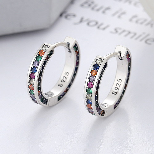 Yunchaoxuan S925 sterling silver Korean style colorful zircon inlaid circle simple ins style versatile geometric earrings