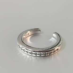 �W���r������Ůʿ�_�ڄ����ʯ�_��ָ�P����ָβ�乤�S���l