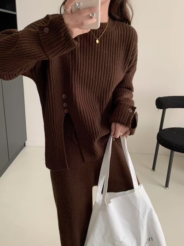 秋冬针织衫套装女2025新款圆领纯色上衣开叉针织衫毛衣裤子两件套|undefined