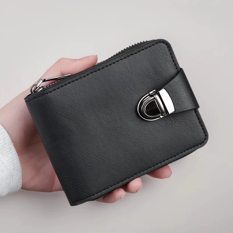 Short wallet with zipper, capacious retro bag