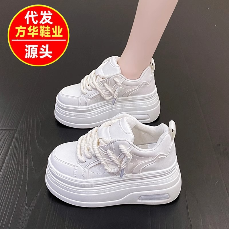 Niche Design Thick-Soled Height-Increasing White Shoes for Women 2025 Autum New Korean Style Shoes Casual Sports Dad Shoes for Women