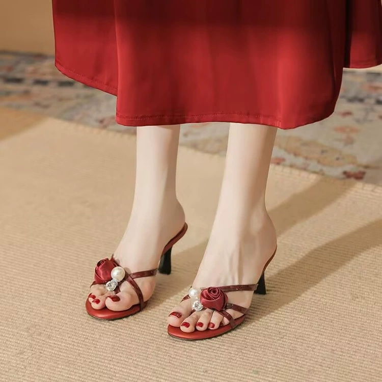 Summer slippers, french style