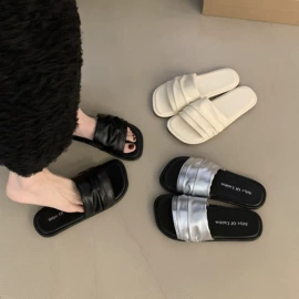 女式时装单鞋;女式皮靴;高跟凉鞋