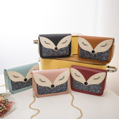 2019 summer new style flash fox head chain small square bag fashion trend crossbody mobile phone bag direct sale