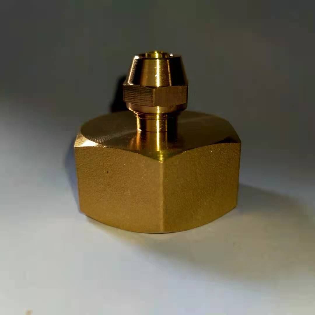 美式黄铜花园软管接头1/4英寸转3/4GHT适配器净水器内螺纹连接头