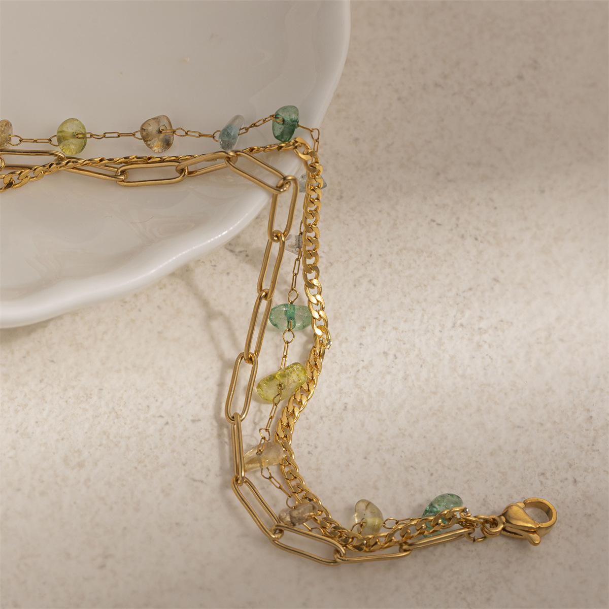 Tena Pulsera de acero inoxidable europea y americana Pulsera de acero de titanio de nicho de lujo ligero de todo fósforo Sin decoloración Joyería transfronteriza Bracelet