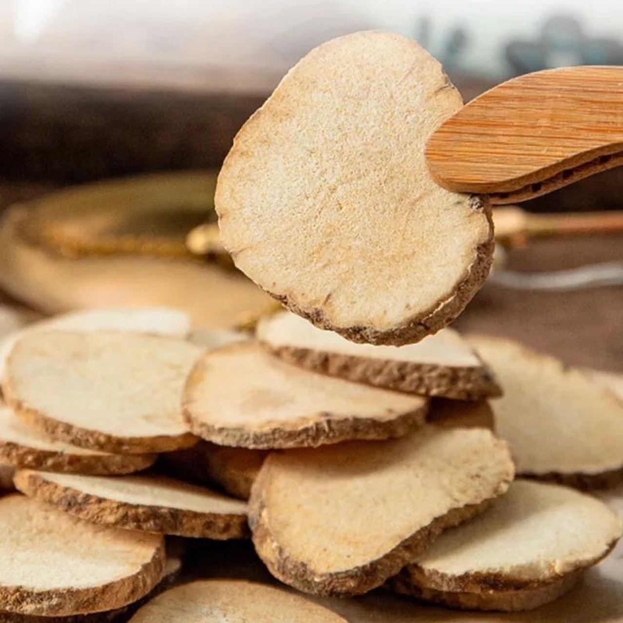 Ze Xie Slices (Alisma orientale) — Sulfur-Free Dried Herb for Tea & Soup overview