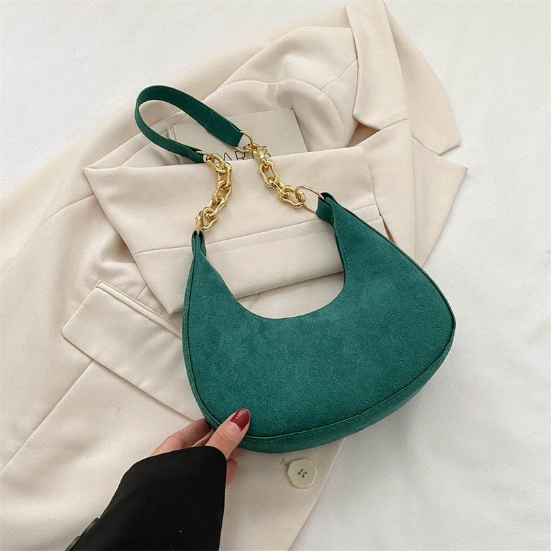 Estilo coreano elegante simple bolsa de hombro de la cadena para las mujeres 2023 Invierno nuevo todo-fósforo de las axilas dumpling bolsa de moda de las mujeres image 9