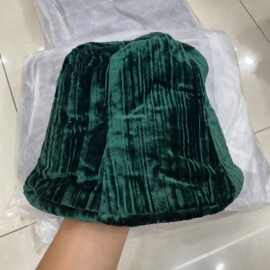 文艺复古墨绿色丝绒渔夫帽女秋冬季氛围感褶皱肌理保暖显脸小盆帽