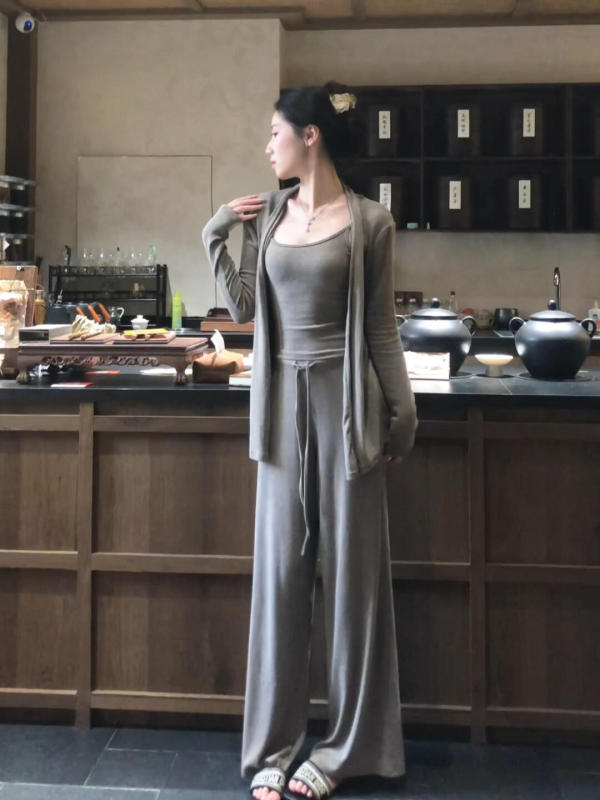 纯欲百搭灰色针织背心开衫休闲裤睡衣女2025新款慵懒可外穿三件套|undefined